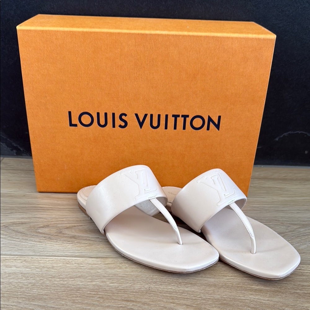 Louis Vuitton Drapy Flat Thong Sandal